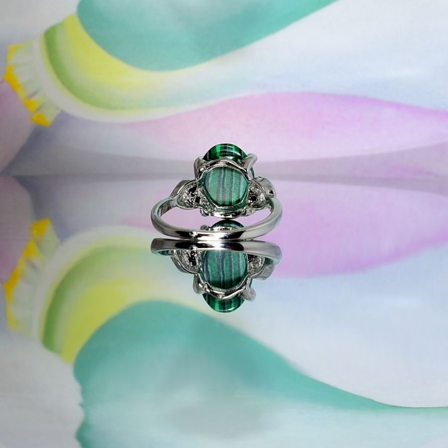 Brynleigh Size 9 Womens Oval Green Malachite Silver Ring Gift Boxed