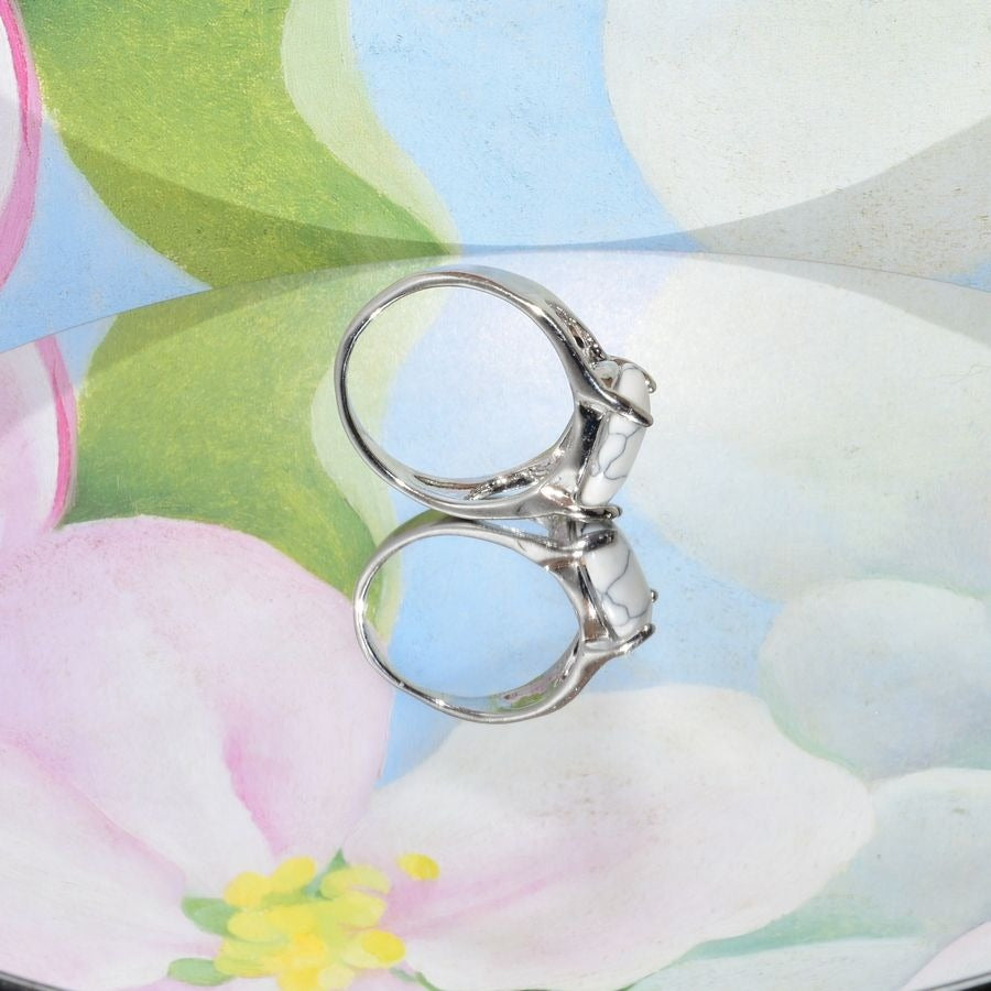 Kateryna Womens Size 9.5 Oval White Turquoise Silver Ring Gift Boxed